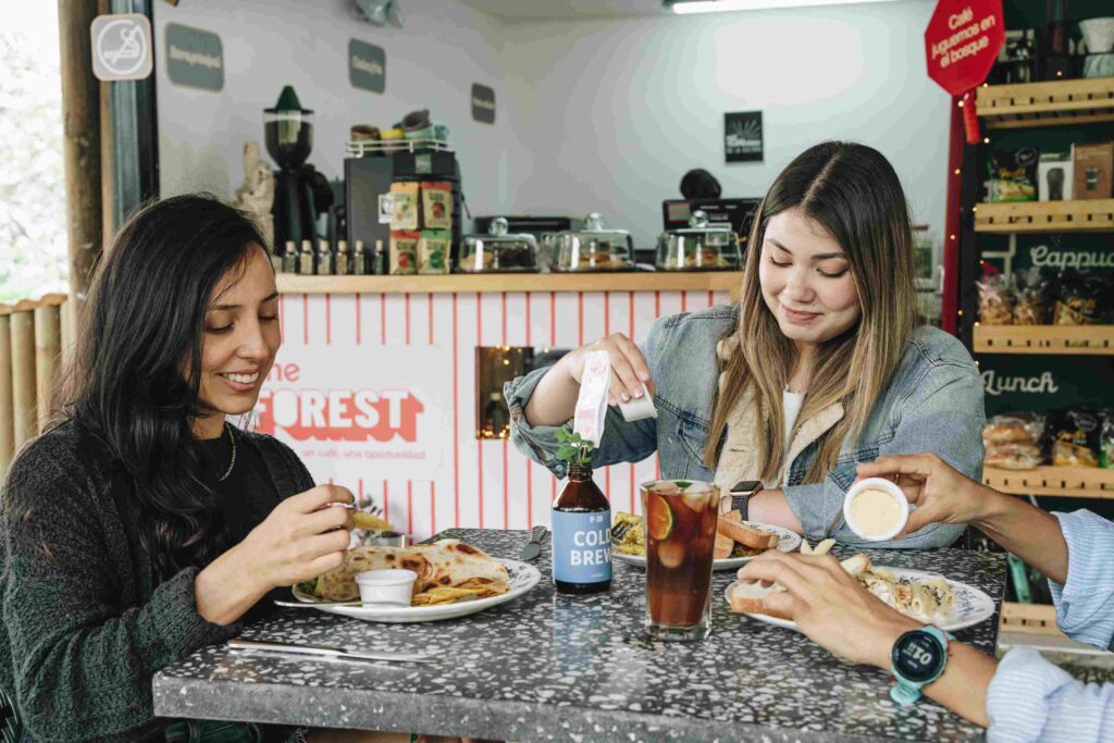 One Forest Coffee Shop - Fundación Juguemos en el bosque